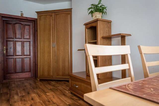 Апартаменты Sykowny Dworek Apartamenty Косцелиско-21